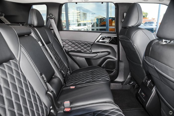 2024 Mitsubishi Outlander PHEV Exceed ZM MY24 AWD Graphite Grey