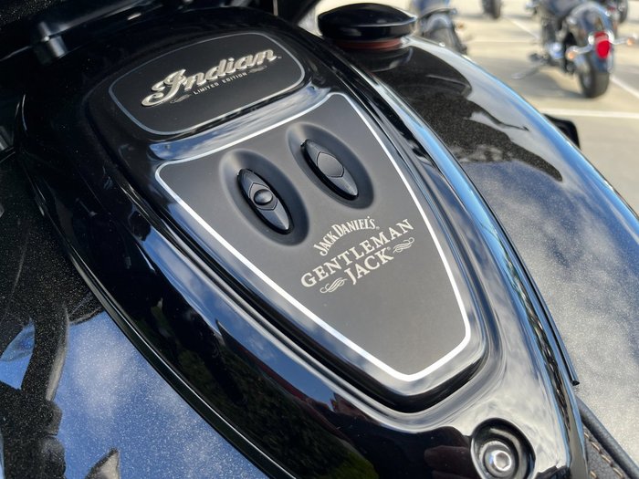 2021 Indian 2021 INDIAN 1900CC ROADMASTER DARK HORSE JACK DANIELS LIMITE Black