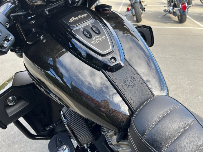 2021 Indian 2021 INDIAN 1900CC ROADMASTER DARK HORSE JACK DANIELS LIMITE Black