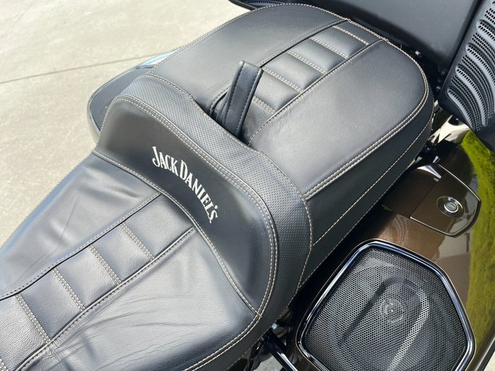 2021 Indian 2021 INDIAN 1900CC ROADMASTER DARK HORSE JACK DANIELS LIMITE Black