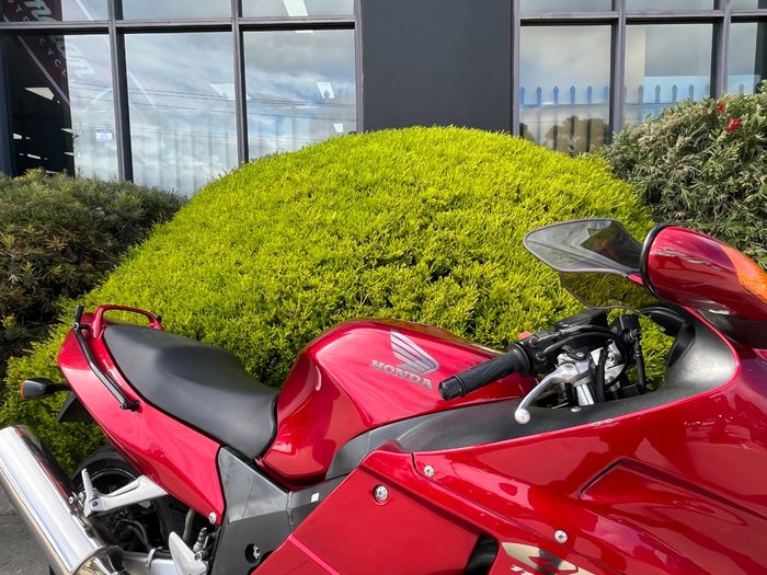 1997 Honda CBR1100XX (SUPER BLACKBIRD) Maroon