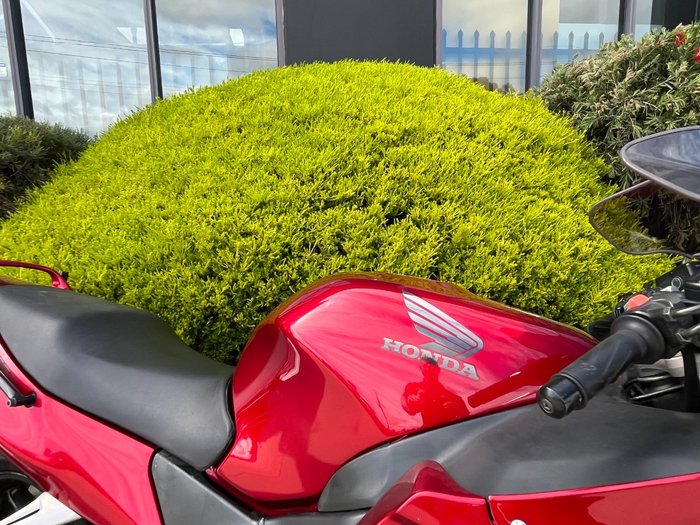 1997 Honda CBR1100XX (SUPER BLACKBIRD) Maroon