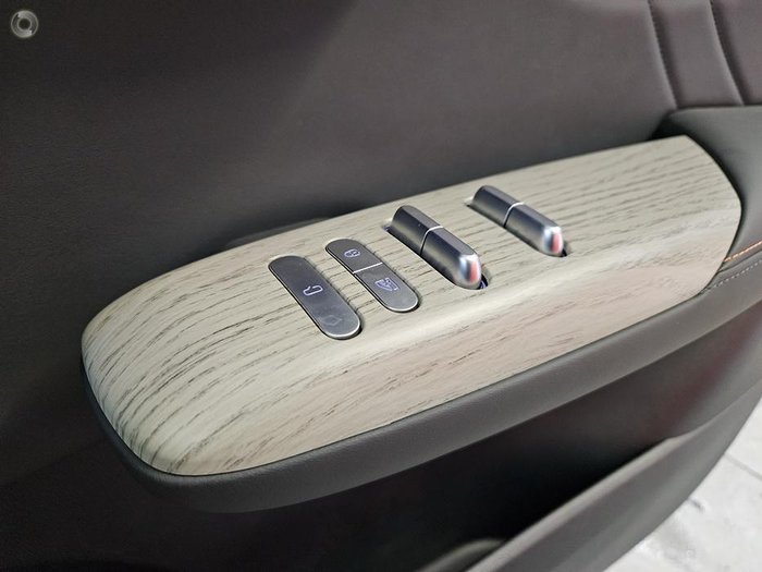 2024 Deepal S07 MY24 Sunset Orange