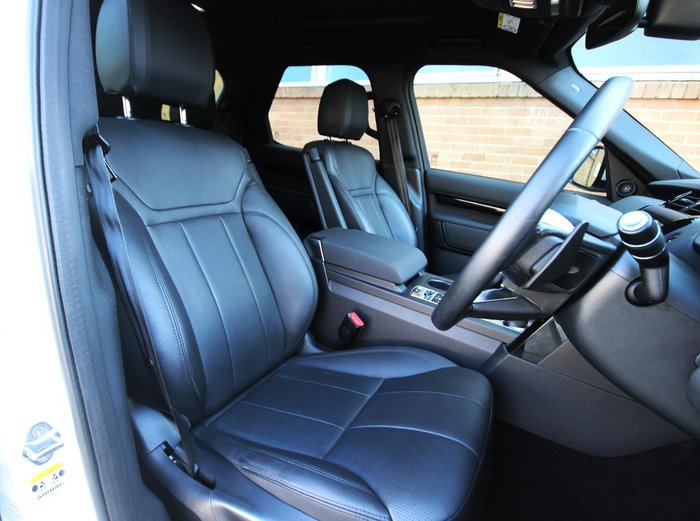 2019 Land Rover Discovery SD4 SE Series 5 MY19 4X4 Dual Range Fuji White