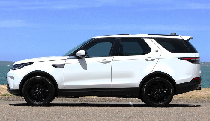2019 Land Rover Discovery SD4 SE Series 5 MY19 4X4 Dual Range Fuji White