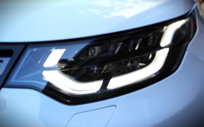 2019 Land Rover Discovery SD4 SE Series 5 MY19 4X4 Dual Range Fuji White