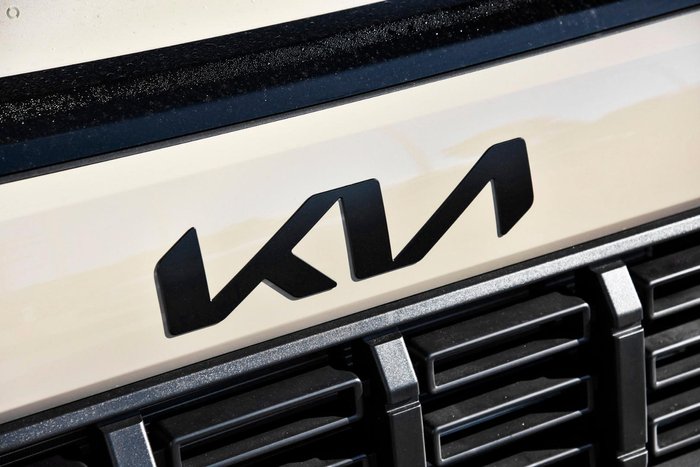 2025 Kia Tasman X-Pro TK MY26 4X4 Dual Range Tan Beige