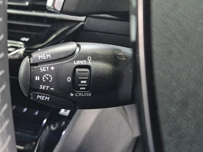 2023 Peugeot 2008 Allure P24 MY24 Nera Black