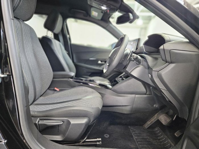 2023 Peugeot 2008 Allure P24 MY24 Nera Black