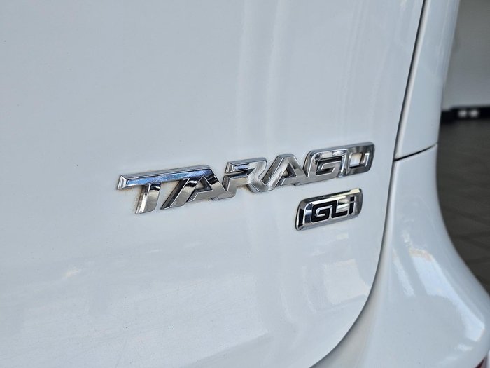 2016 Toyota Tarago GLi ACR50R White