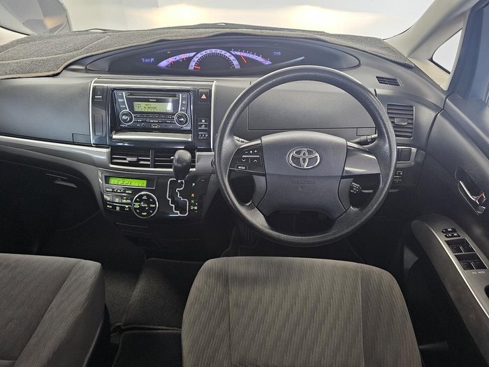 2016 Toyota Tarago GLi ACR50R White