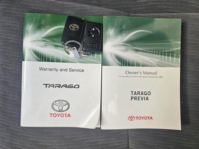 2016 Toyota Tarago GLi ACR50R White