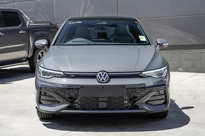 2025 Volkswagen Golf 110TSI R-Line