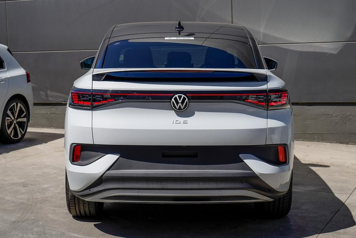2025 Volkswagen ID.5 Pro