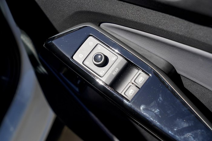 2025 Volkswagen ID.5 Pro