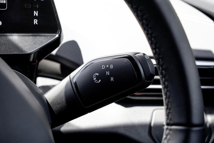 2025 Volkswagen ID.5 Pro