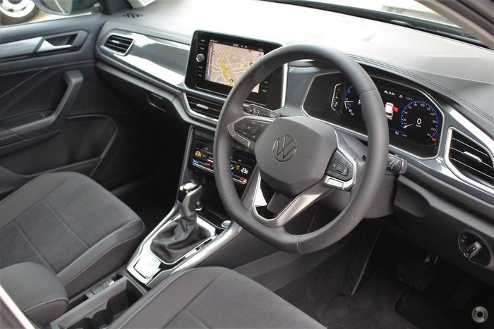 2025 Volkswagen T-Roc 110TSI Style