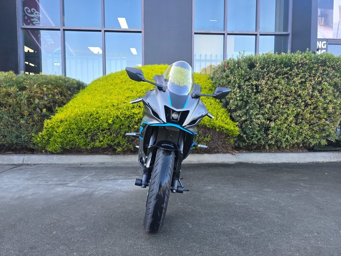 2024 Yamaha YZF-R7LA Grey