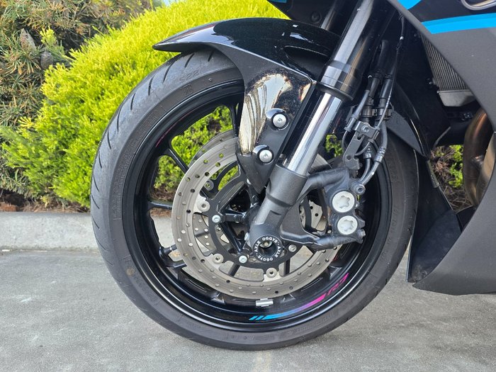 2024 Yamaha YZF-R7LA Grey