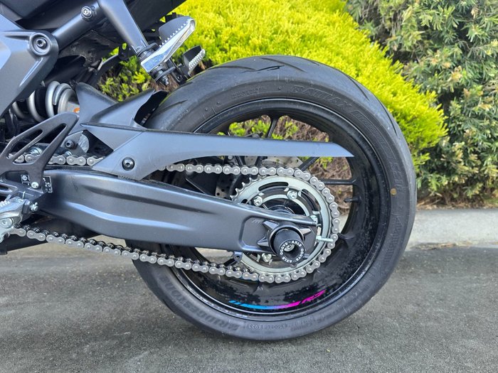 2024 Yamaha YZF-R7LA Grey