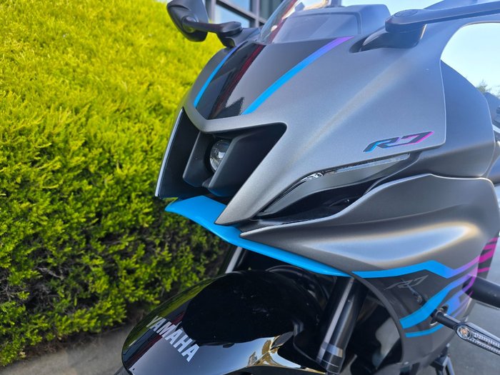 2024 Yamaha YZF-R7LA Grey
