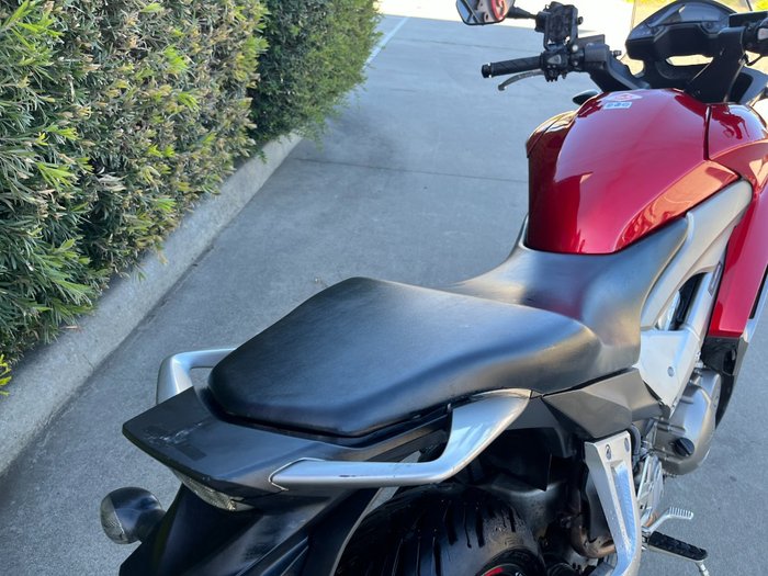 2011 Honda VFR800X CROSSRUNNER Red