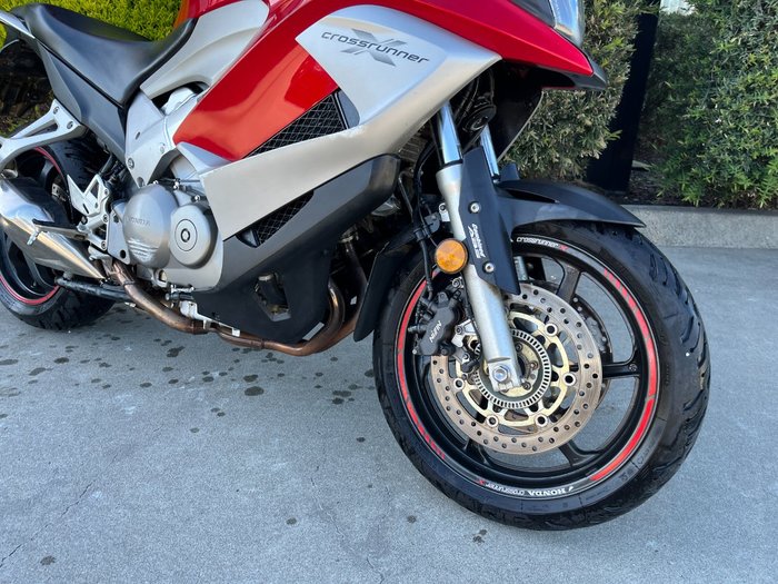 2011 Honda VFR800X CROSSRUNNER Red