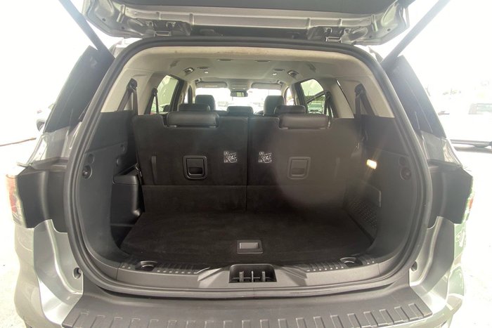 2023 Ford Everest Trend