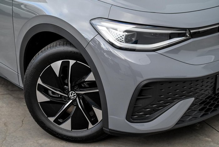 2025 Volkswagen ID.5 Pro