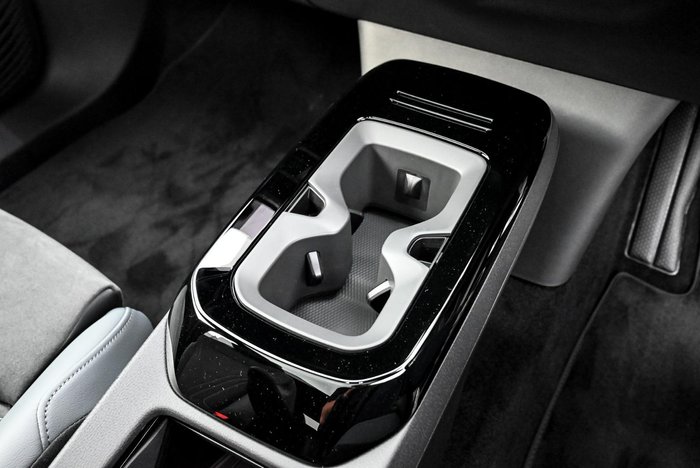 2025 Volkswagen ID.5 Pro