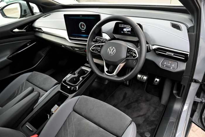 2025 Volkswagen ID.5 Pro