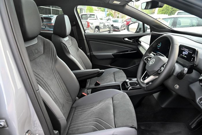 2025 Volkswagen ID.5 Pro