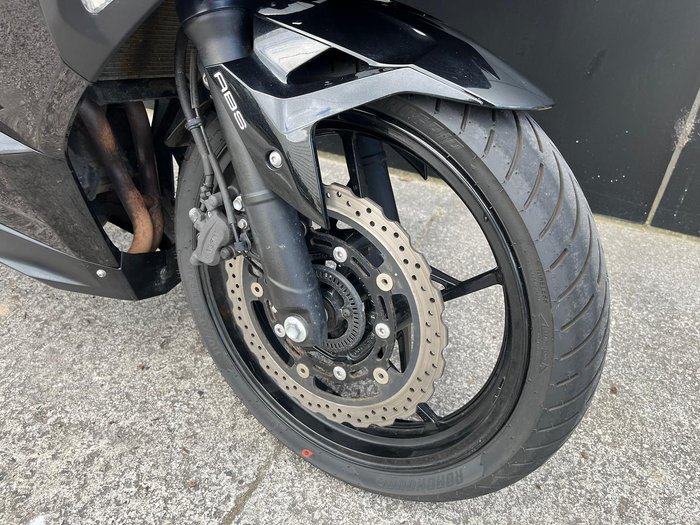 2021 Kawasaki Ninja 400 (EX400G) Ninja Black