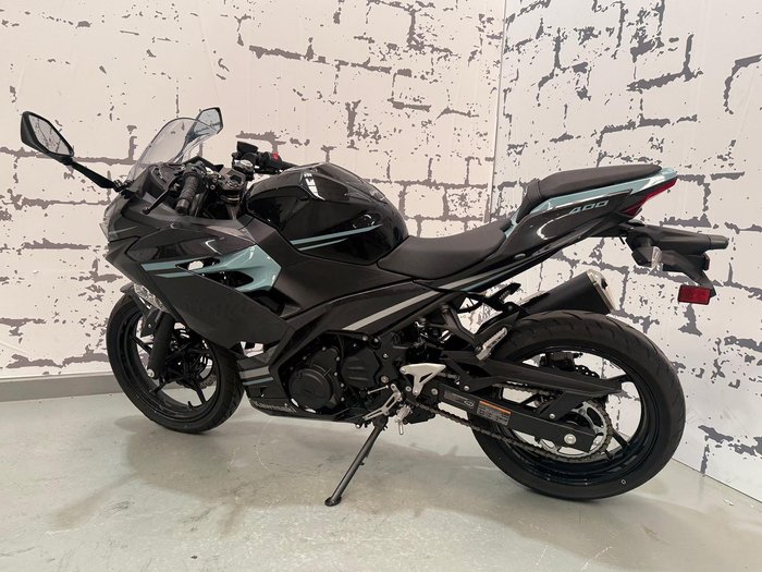 2020 Kawasaki Ninja 400 (EX400G) Ninja Black