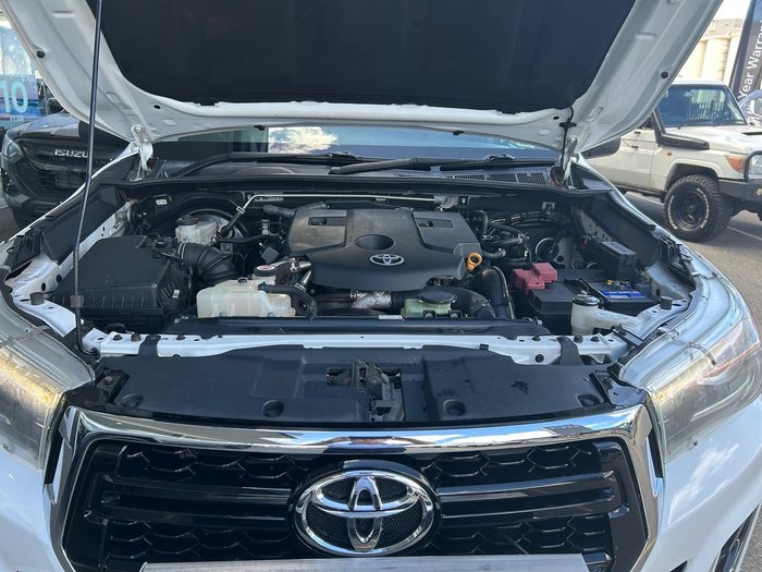 2018 Toyota Hilux SR5