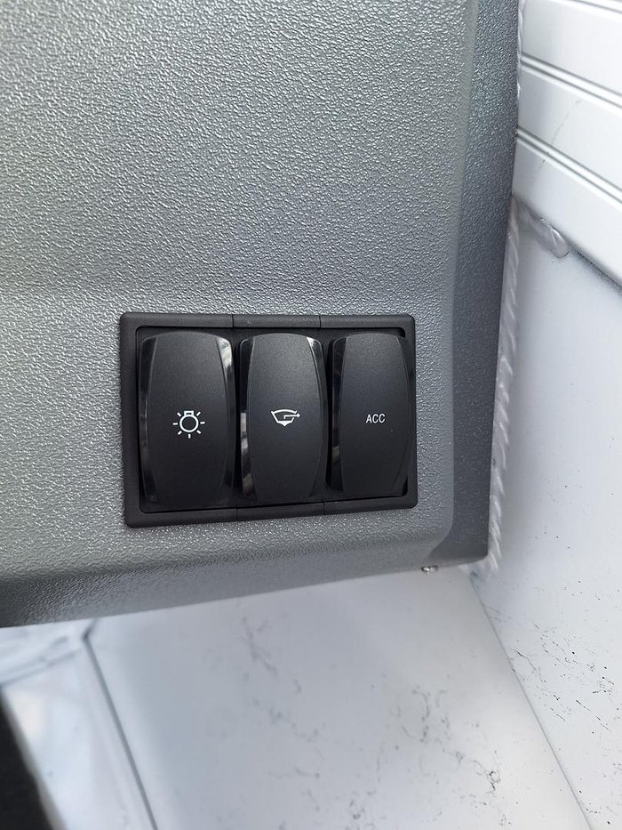 2025 QUINTREX 481 Fishabout