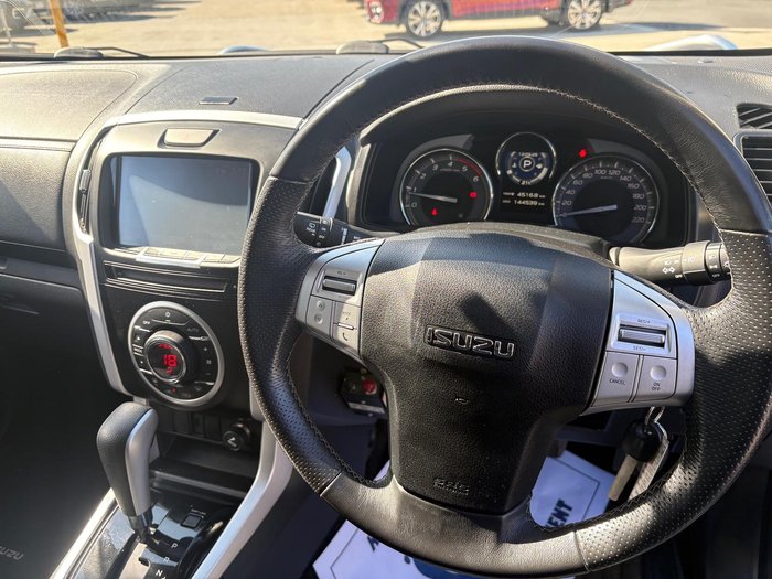 2017 Isuzu MU-X LS-U
