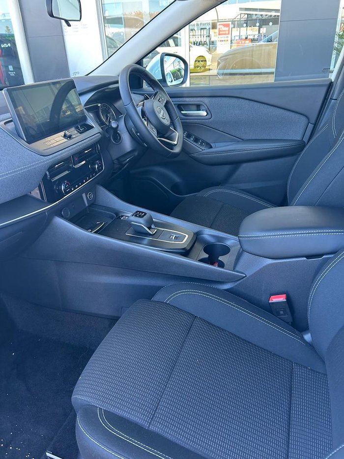 2025 Nissan QASHQAI ST-L