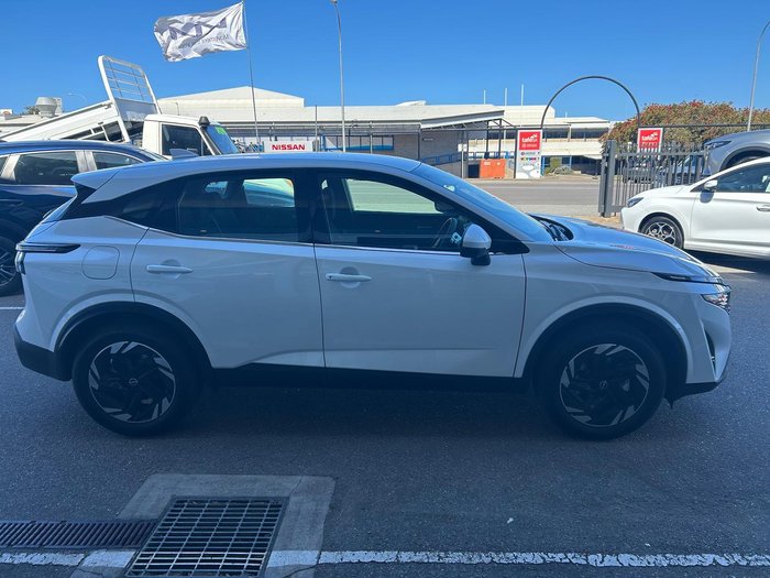 2025 Nissan QASHQAI ST-L