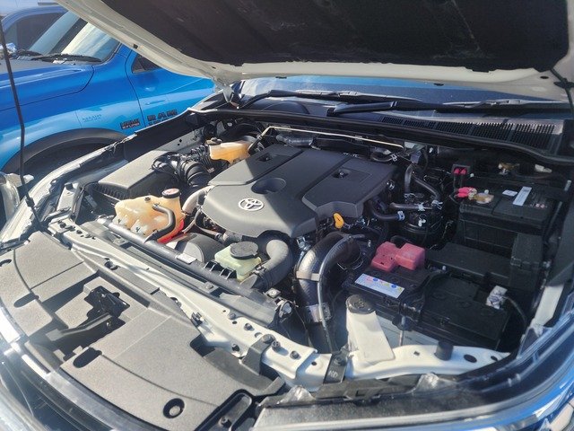 2022 Toyota HiLux SR5