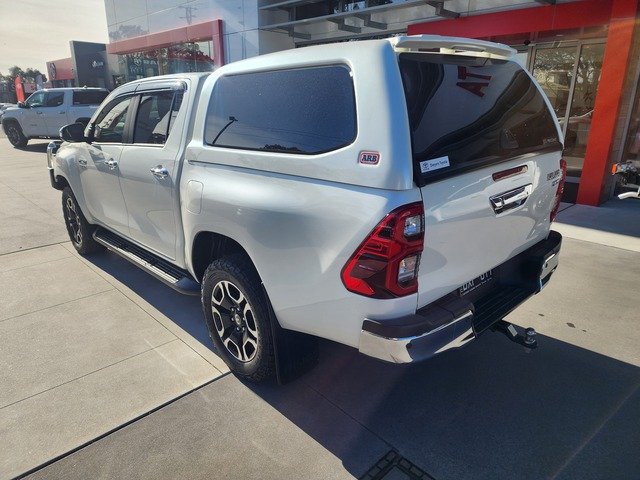 2022 Toyota HiLux SR5