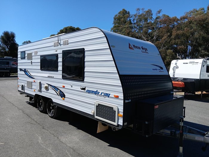 2017 New Age Caravans Manta Ray Mr19er 20'8