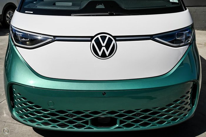 2025 Volkswagen ID. Buzz Pro BEV560