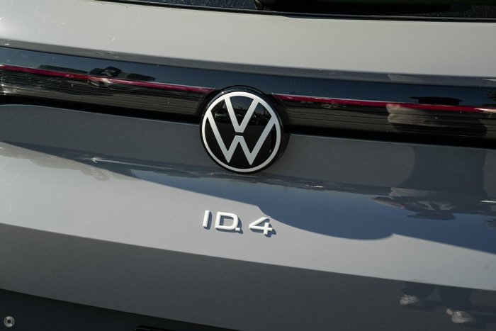2025 Volkswagen ID.4 Pro