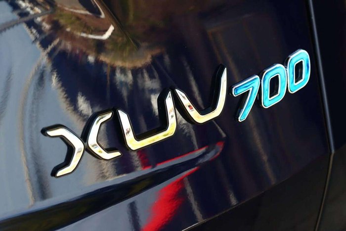 2025 Mahindra XUV700 AX7L