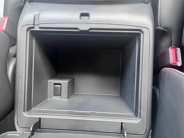 2025 Nissan Patrol Ti