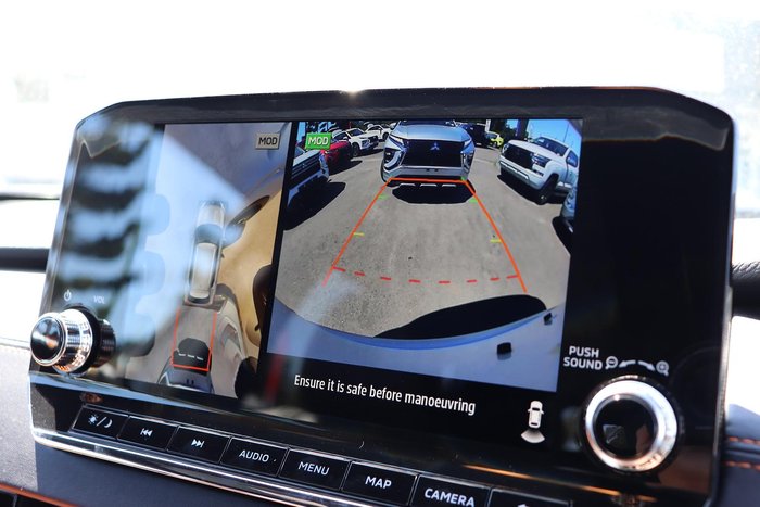 2025 Mitsubishi Outlander PHEV Exceed Tourer