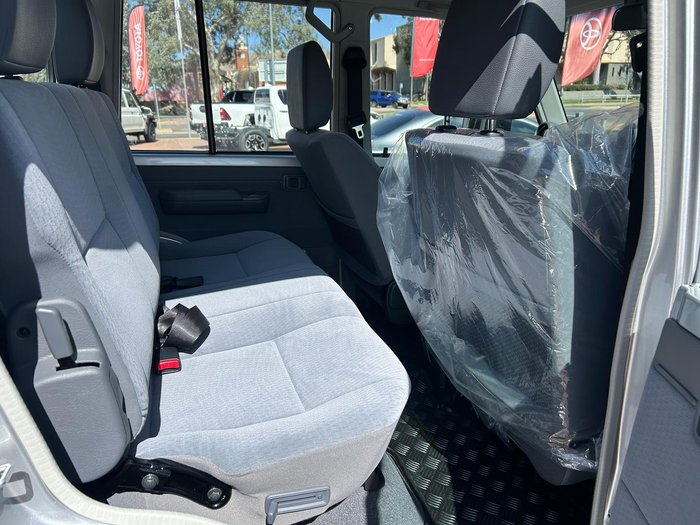 2025 Toyota Landcruiser GXL GDJL79R 4X4 Dual Range Silver Pearl
