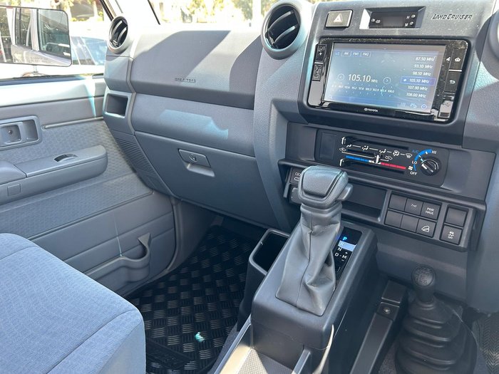 2025 Toyota Landcruiser GXL GDJL79R 4X4 Dual Range Silver Pearl