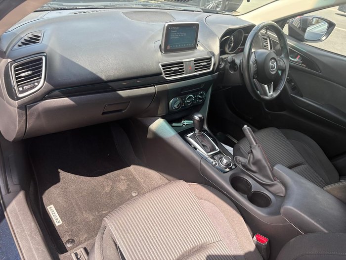 2014 Mazda 3 Maxx
